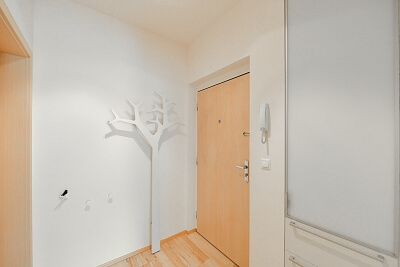 Nepelova, Hloubětín - Prague 9 | Rent, Apartment Two-bedroom (3+kk), 121 m²