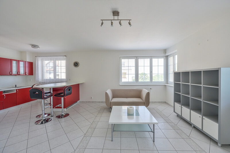 Jitravská, Střížkov - Prague 8 | Rent, Apartment One-bedroom (2+kk), 69 m²