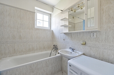 Jitravská, Střížkov - Prague 8 | Rent, Apartment One-bedroom (2+kk), 69 m²