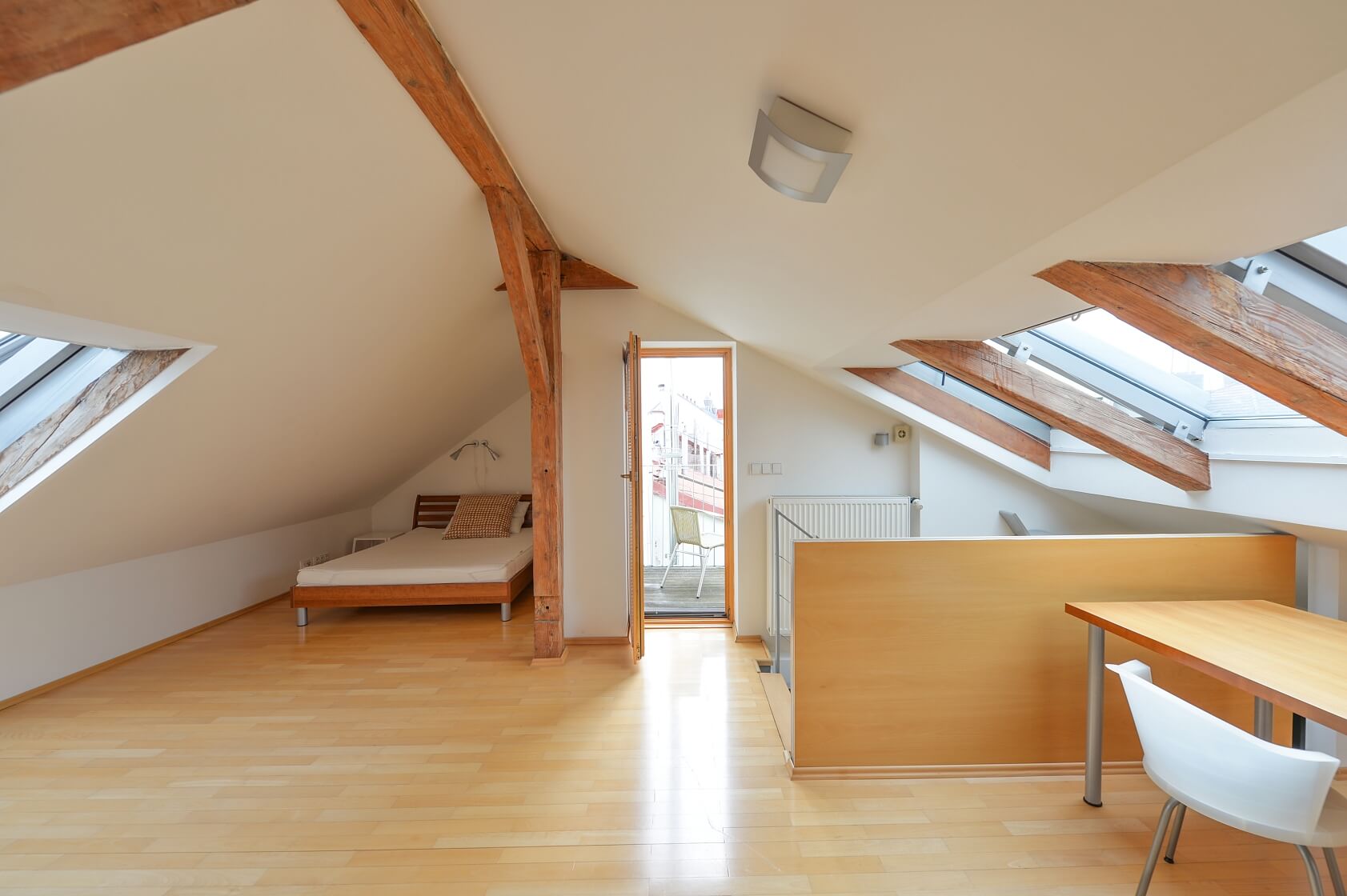 Plaská, Malá Strana - Prague 5 | Rent, Apartment One-bedroom (2+kk), 88 m²