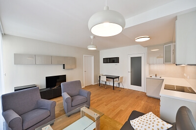 Pod Dvorem, Veleslavín - Prague 6 | Rent, Apartment One-bedroom (2+kk), 60 m²