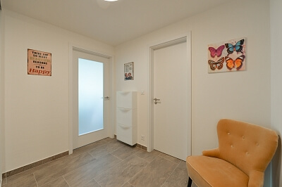 Pod Dvorem, Veleslavín - Prague 6 | Rent, Apartment One-bedroom (2+kk), 60 m²