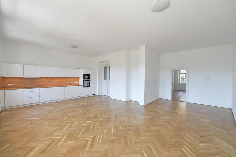 U Zvonařky, Vinohrady - Prague 2 | Rent, Apartment Three-bedroom (4+kk), 140 m²