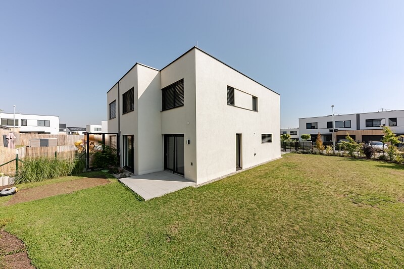 Skřivánčí, Březiněves - Prague 8 | Rent, House Four-bedroom (5+kk), 171 m²