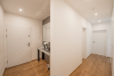 Štolcova, Modřany - Prague 4 | Sale, Apartment Two-bedroom (3+kk), 75 m²