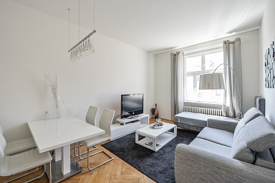 Jindřicha Plachty, Smíchov - Prague 5 | Rent, Apartment Two-bedroom (3+1), 90 m²