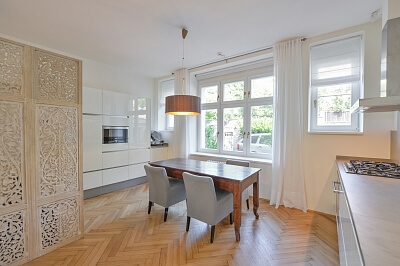 Hradešínská, Vinohrady - Prague 10 | Rent, Apartment Three-bedroom (4+1), 120 m²