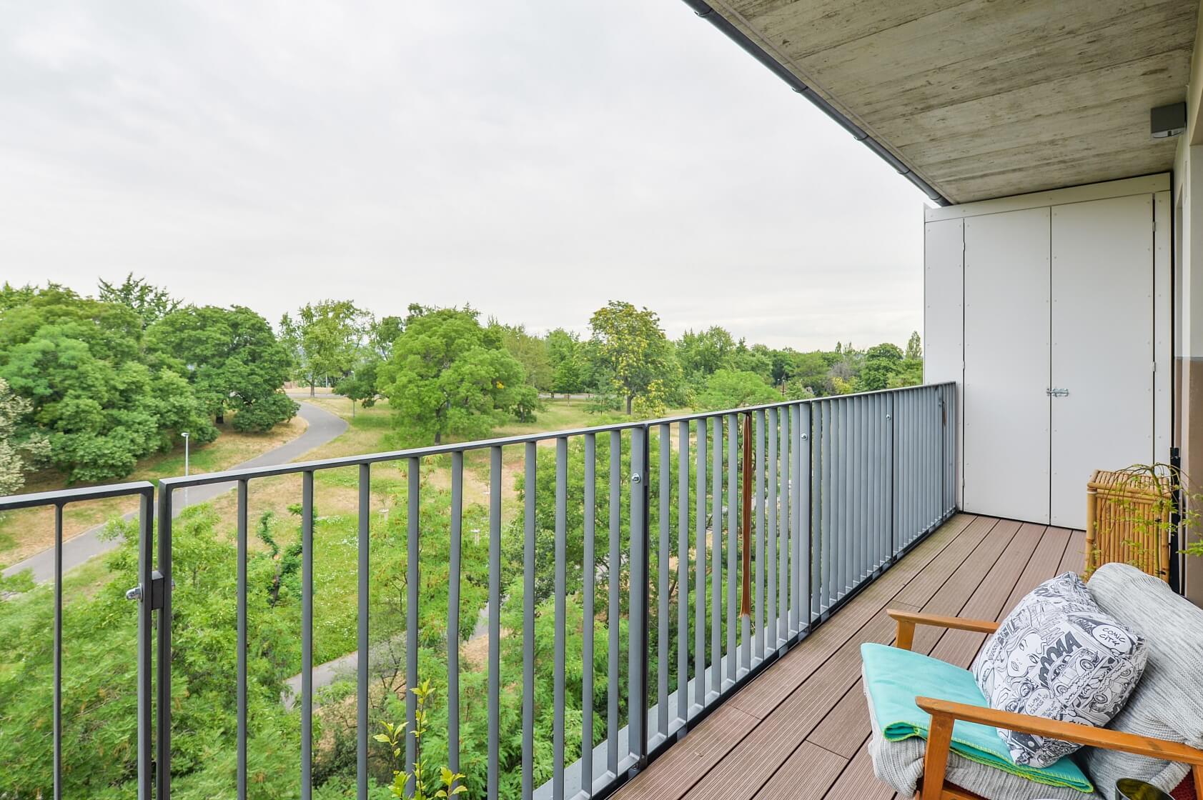 Kališnická, Žižkov - Prague 3 | Rent, Apartment Two-bedroom (3+kk), 116 m²