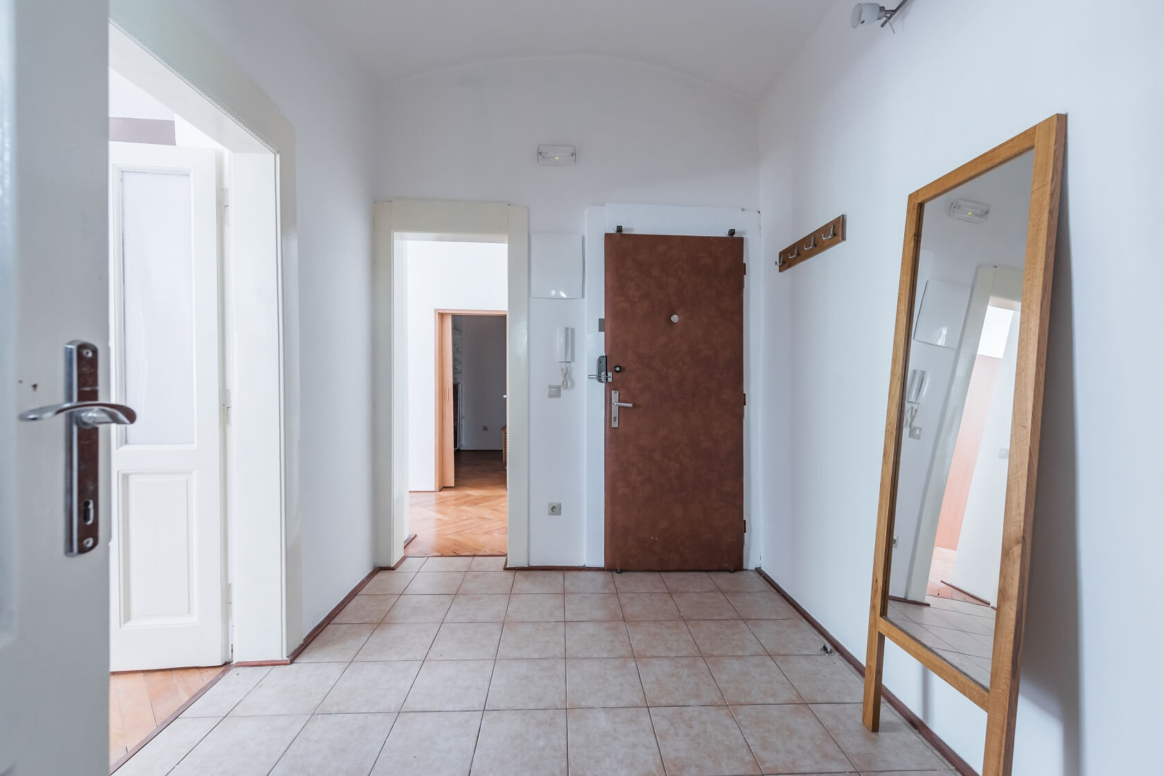 Na Václavce, Smíchov - Prague 5 | Rent, Apartment One-bedroom (2+kk), 75 m²