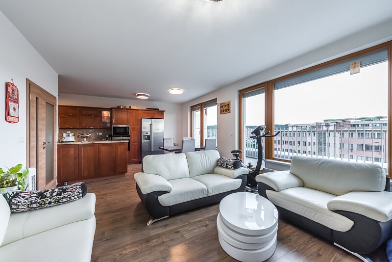 Modrého, Hloubětín - Prague 9 | Sale, Apartment Three-bedroom (4+kk), 144 m²