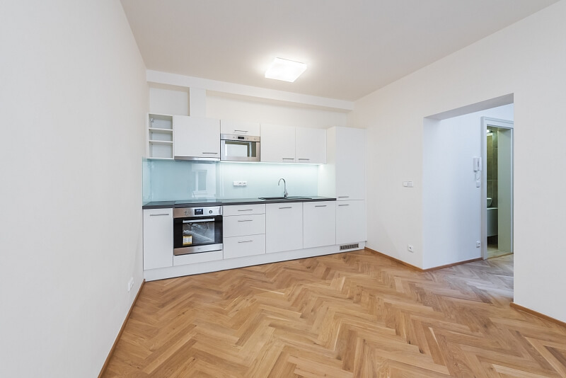 Myslíkova, Nové Město - Prague 2 | Rent, Apartment Studio (1+1), 46 m²