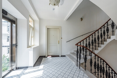 Myslíkova, Nové Město - Prague 2 | Rent, Apartment Studio (1+kk), 40 m²