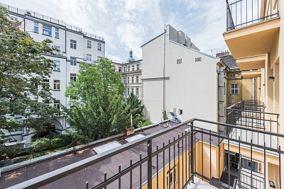 Myslíkova, Nové Město - Praha 2 | Pronájem, Byt 2+kk, 74 m²