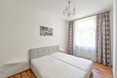 Rybalkova, Vinohrady - Praha 10 | Pronájem, Byt 2+kk, 37 m²