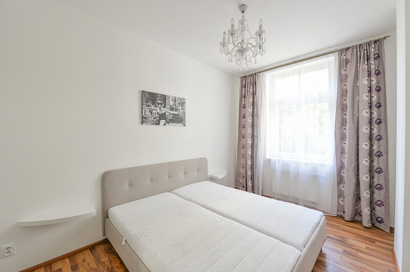 Rybalkova, Vinohrady - Prague 10 | Rent, Apartment One-bedroom (2+kk), 37 m²