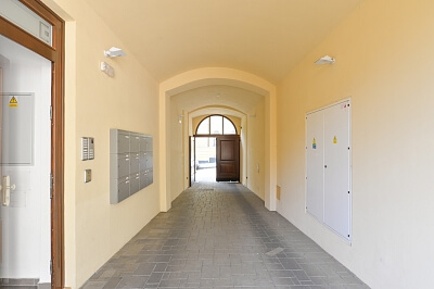 Rybalkova, Vinohrady - Prague 10 | Rent, Apartment One-bedroom (2+kk), 37 m²