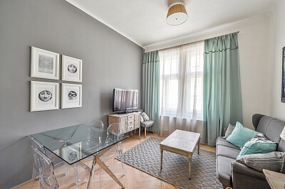 Holandská, Vršovice - Prague 10 | Rent, Apartment One-bedroom (2+kk), 47 m²