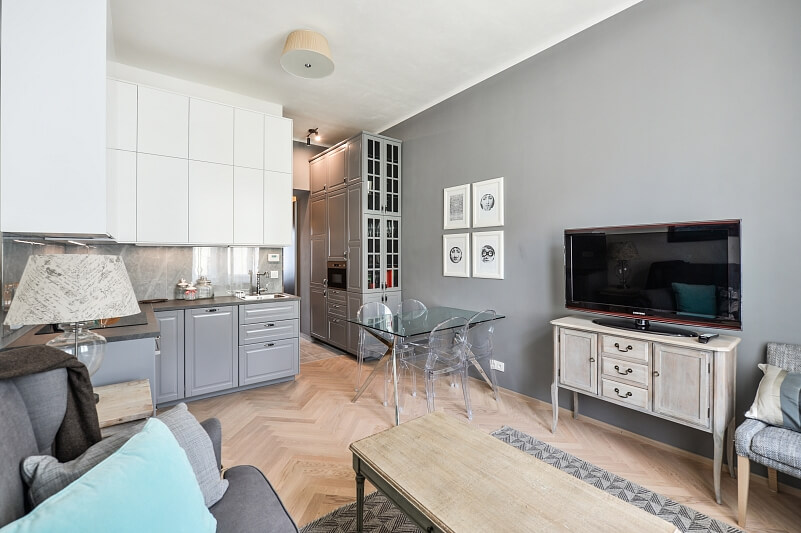 Holandská, Vršovice - Prague 10 | Rent, Apartment One-bedroom (2+kk), 47 m²