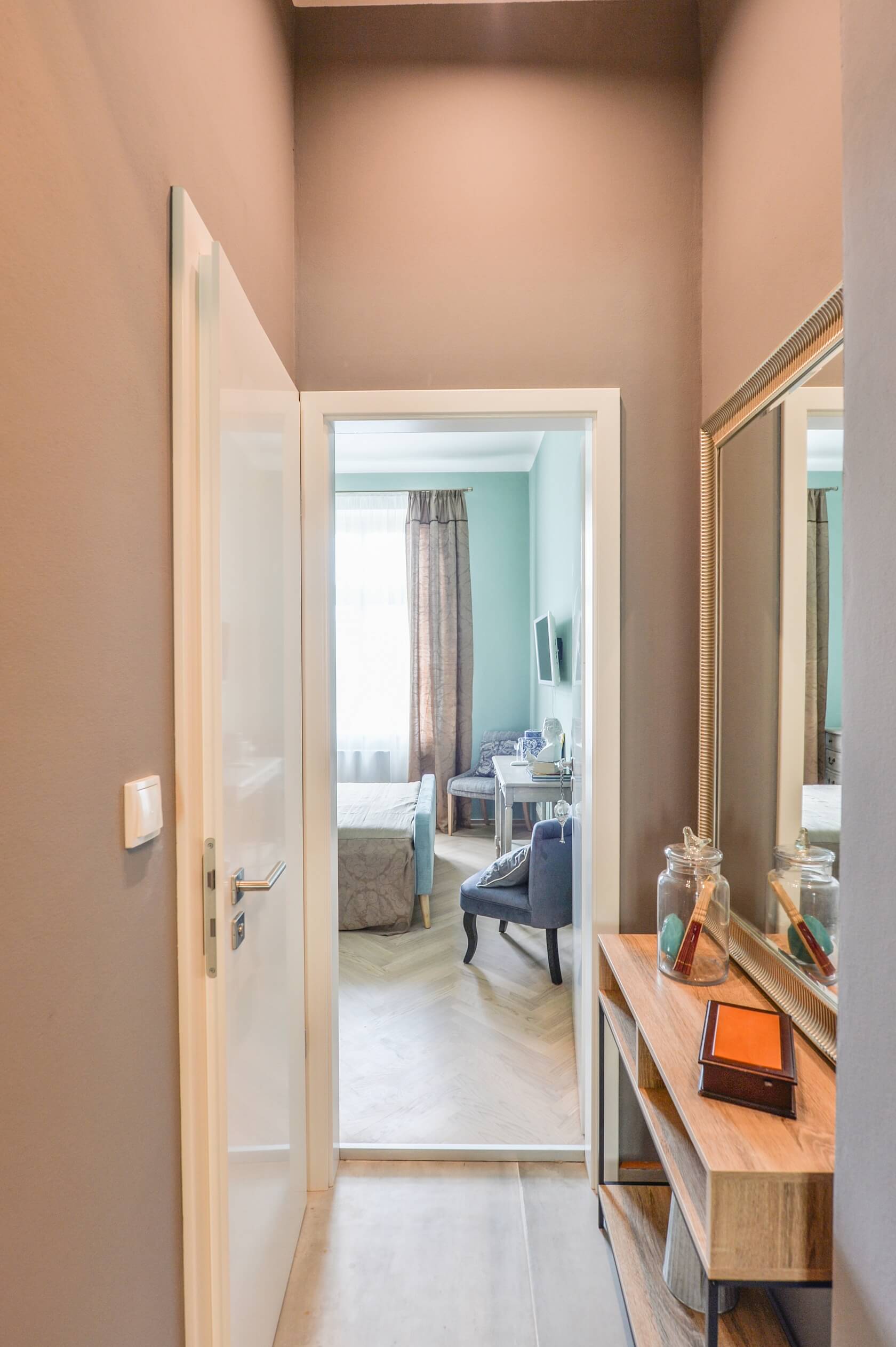 Holandská, Vršovice - Prague 10 | Rent, Apartment One-bedroom (2+kk), 47 m²