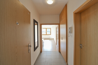 Generála Šišky, Modřany - Prague 4 | Rent, Apartment One-bedroom (2+kk), 63 m²