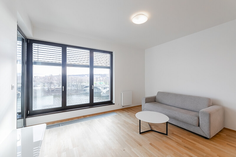 Sanderova, Holešovice - Prague 7 | Rent, Apartment One-bedroom (2+kk), 61 m²