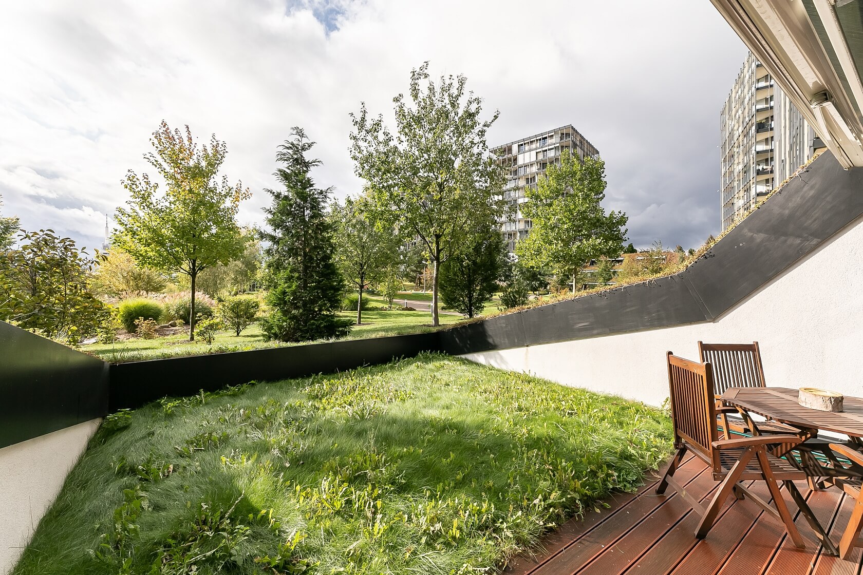 Ke Kapslovně, Žižkov - Prague 3 | Sale, Apartment One-bedroom (2+kk), 128 m²