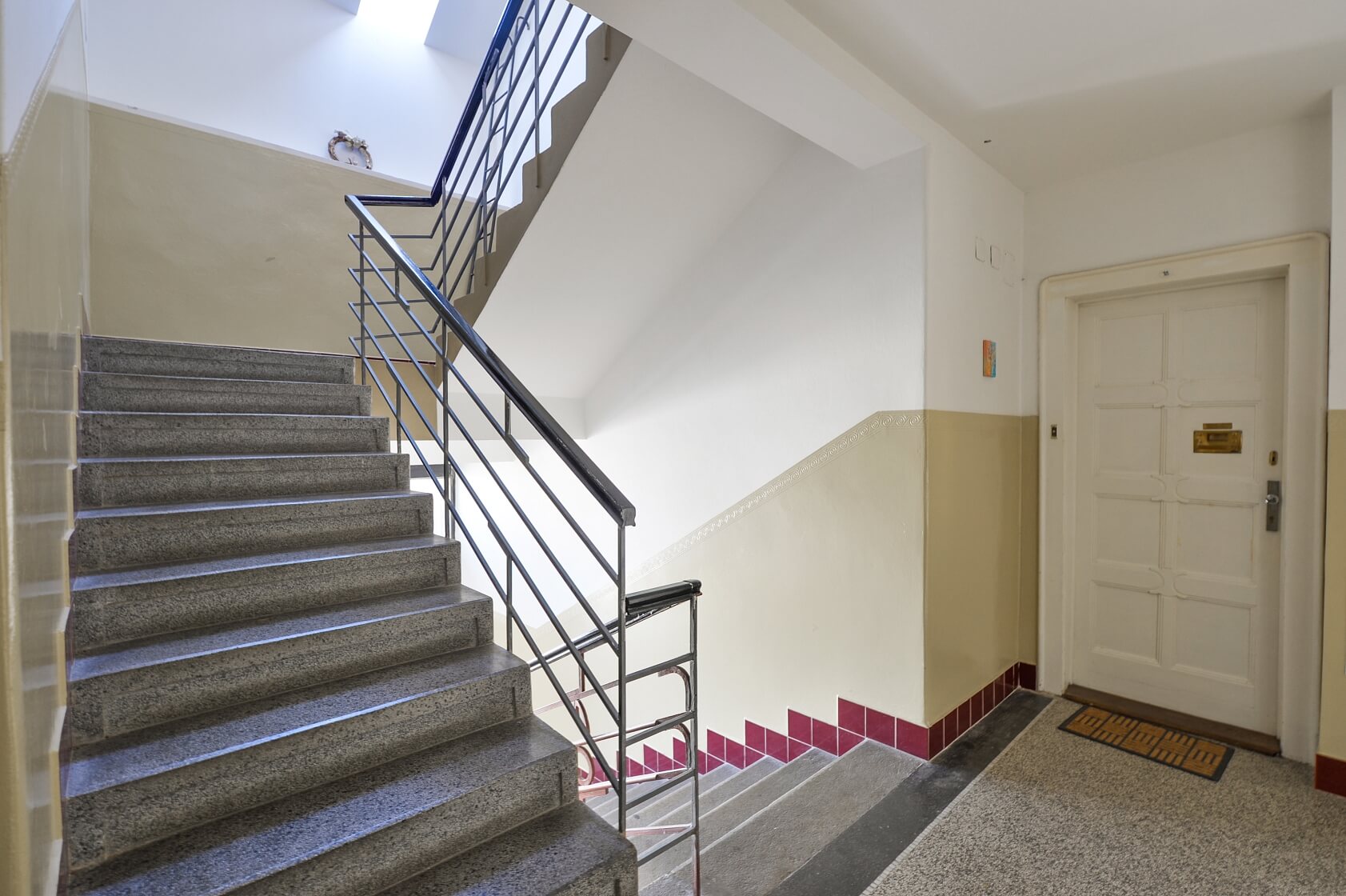 Slezská, Vinohrady - Prague 3 | Rent, Apartment One-bedroom (2+1), 67 m²