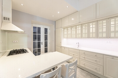 Holečkova, Smíchov - Praha 5 | Pronájem, Byt 2+kk, 51 m²