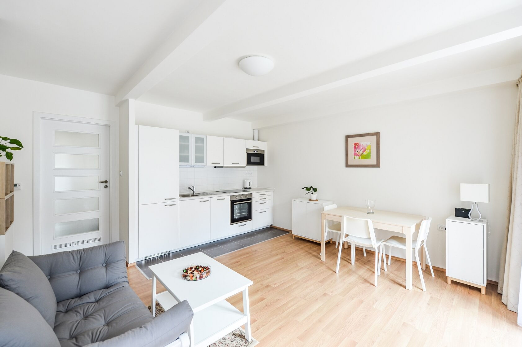 Za Kajetánkou, Břevnov - Prague 6 | Rent, Apartment One-bedroom (2+kk), 69 m²