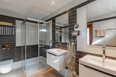 Klenovice, Příbram | Sale, House Three-bedroom (4+kk), 177 m²