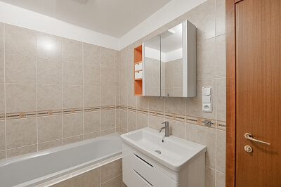 Podvinný mlýn, Libeň - Prague 9 | Rent, Apartment Two-bedroom (3+kk), 95 m²