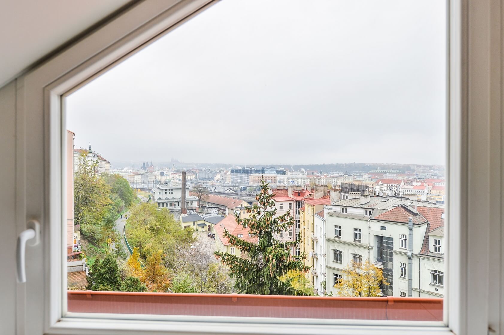 Řehořova, Žižkov - Prague 3 | Rent, Apartment Two-bedroom (3+kk), 96 m²
