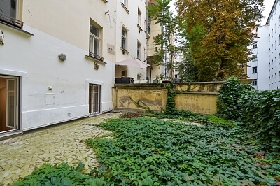 Bulharská, Vršovice - Prague 10 | Rent, Apartment One-bedroom (2+kk), 70 m²