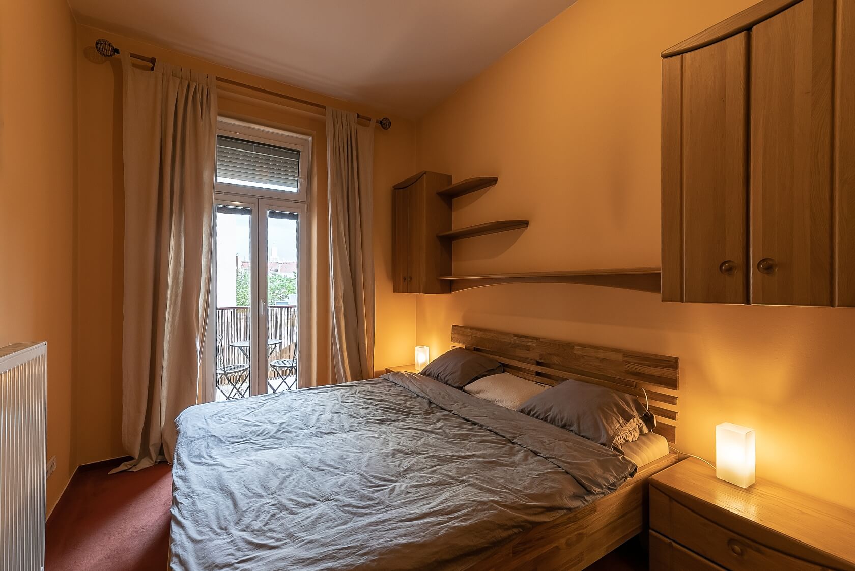 Holandská, Vršovice - Prague 10 | Rent, Apartment One-bedroom (2+kk), 70 m²