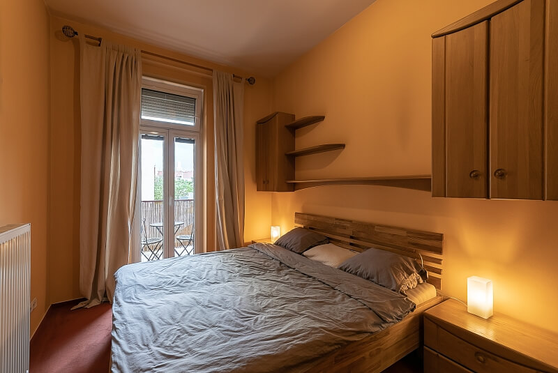 Holandská, Vršovice - Prague 10 | Rent, Apartment One-bedroom (2+kk), 70 m²