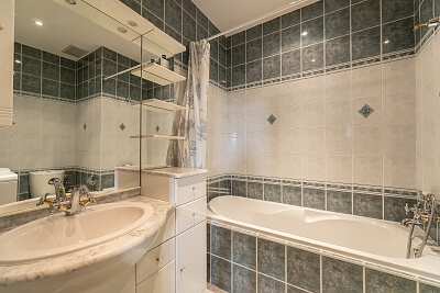 Holandská, Vršovice - Praha 10 | Pronájem, Byt 2+kk, 70 m²