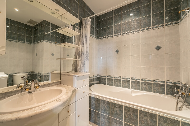 Holandská, Vršovice - Prague 10 | Rent, Apartment One-bedroom (2+kk), 70 m²