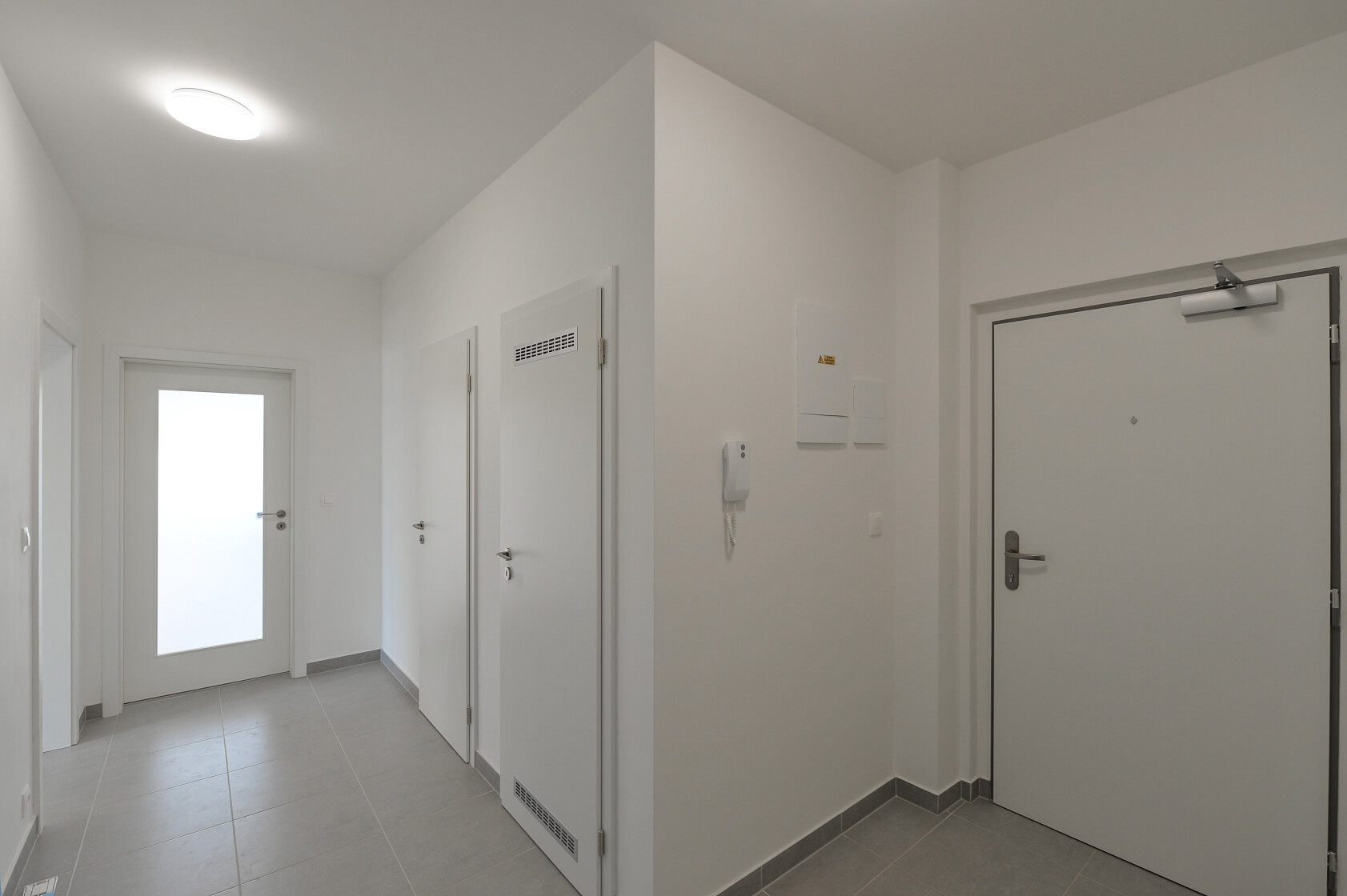 Zlochova, Modřany - Praha 4 | Pronájem, Byt 3+kk, 111 m²