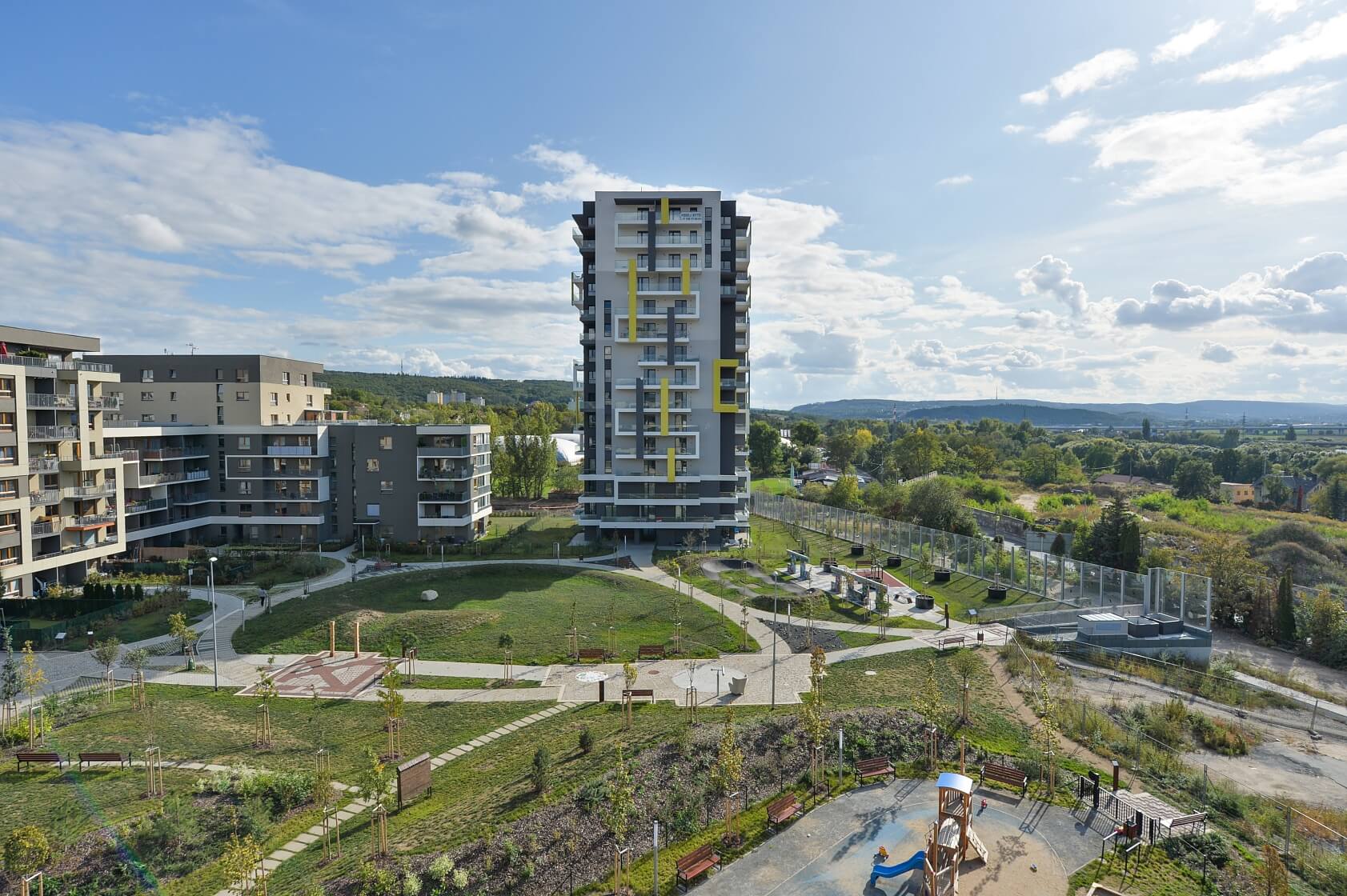 Zlochova, Modřany - Praha 4 | Pronájem, Byt 3+kk, 111 m²