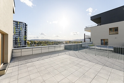 K Vystrkovu, Modřany - Prague 4 | Rent, Apartment Two-bedroom (3+kk), 159 m²