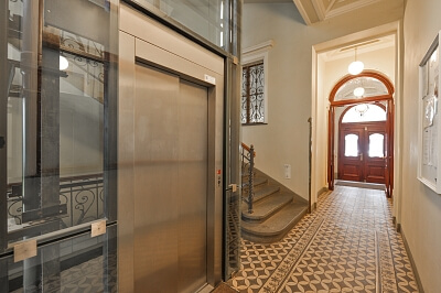 Zborovská, Malá Strana - Prague 5 | Rent, Apartment One-bedroom (2+1), 90 m²