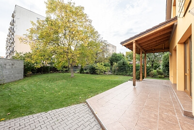 Vančurova, Čelákovice - Praha-východ | Sale, House Five-bedroom (6+kk), 289 m²