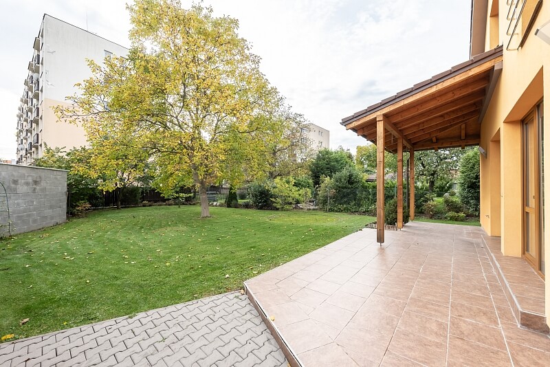 Vančurova, Čelákovice - Praha-východ | Prodej, Rodinný dům 6+kk, 289 m²