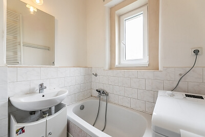 Gabčíkova, Libeň - Prague 8 | Sale, Apartment Studio (1+1), 44 m²