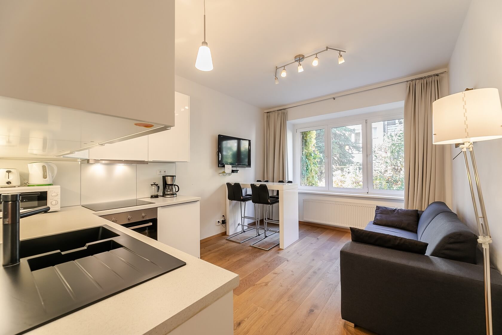 Mládeže, Břevnov - Prague 6 | Rent, Apartment One-bedroom (2+kk), 50 m²