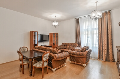 Staropramenná, Smíchov - Praha 5 | Pronájem, Byt 2+kk, 80 m²