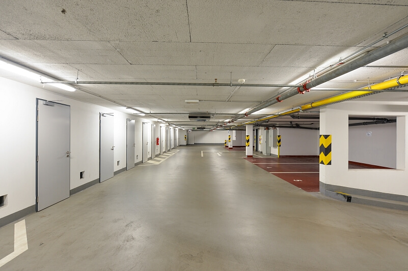 Staropramenná, Smíchov - Praha 5 | Pronájem, Byt 2+kk, 80 m²