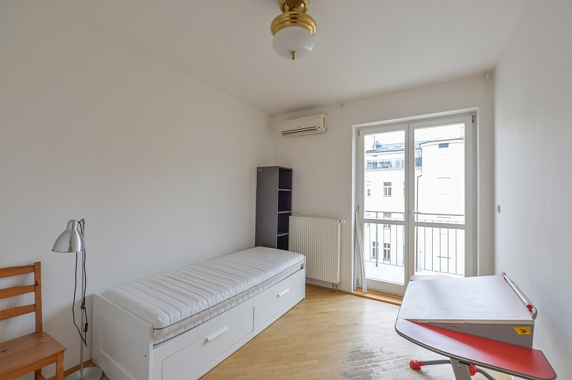 Zborovská, Smíchov - Prague 5 | Rent, Apartment Two-bedroom (3+1), 124 m²