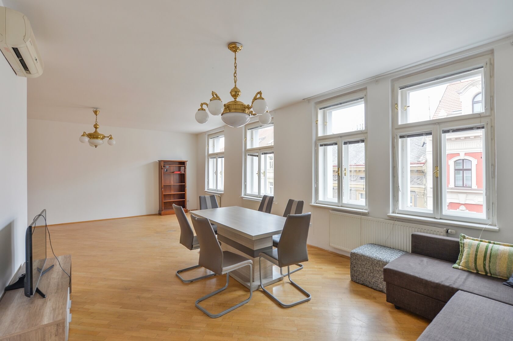 Zborovská, Smíchov - Prague 5 | Rent, Apartment Two-bedroom (3+1), 124 m²