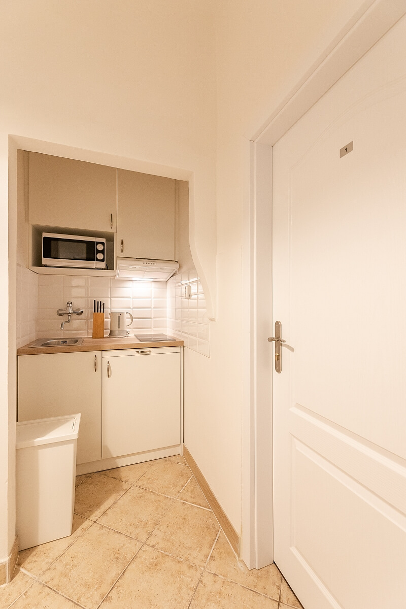 Čerchovská, Vinohrady - Praha 2 | Pronájem, Byt 2+kk, 35 m²